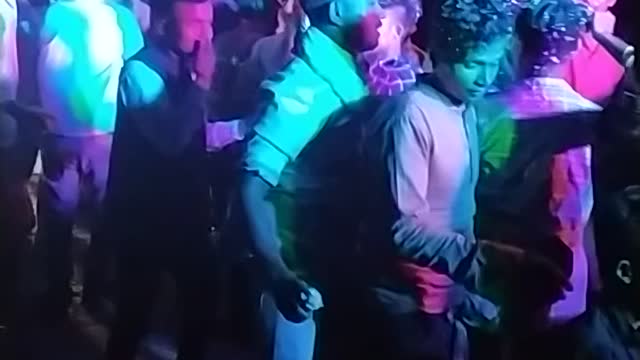 How to dance dance in india