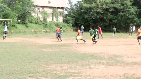 Funniest Goalkeeping in Amateur Football (full)