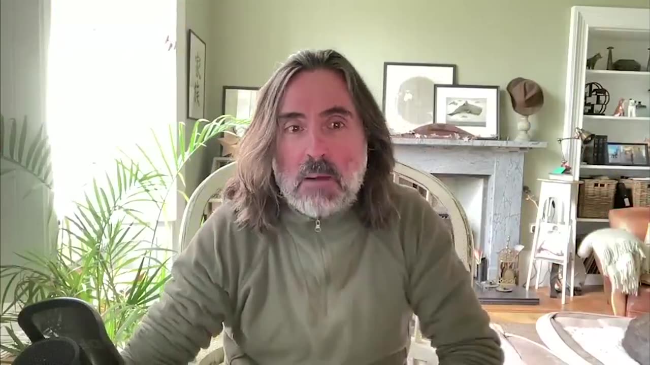 Neil Oliver: 'Climate Crisis and Renewable Energy Are All Lies and Scams'