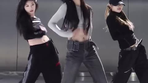 Sexy Dance Worth It _ Korean Dance Cover Sexy Dancers