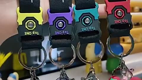 EVERYONE WILL BE SOON!!! SUPER BRIGHT KEYCHAIN!!! I HAVE NOT SEEN THIS YET!!! NEW TREND!!