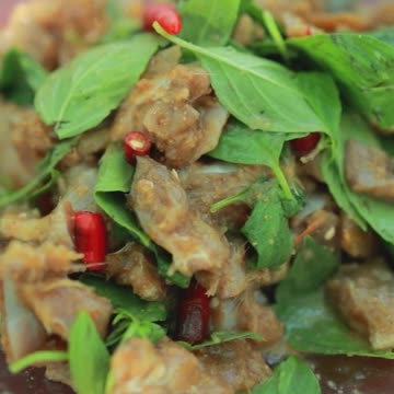 Market show in the early morning, behind the scene