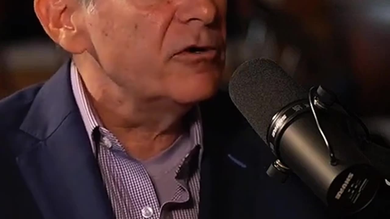 Jimmy Dore talks about propaganda in America