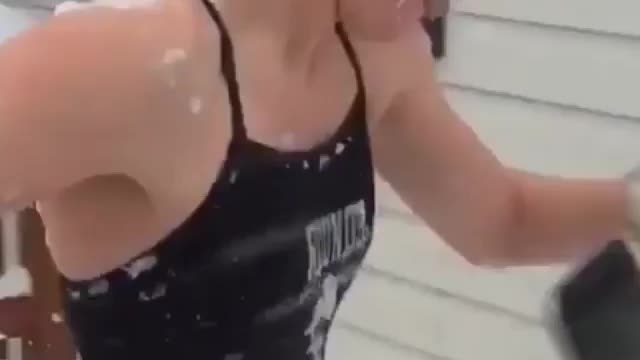 Зимний басеин