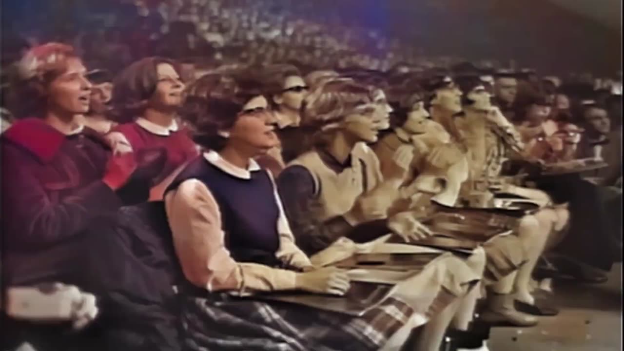 The Beatles - Till There Was You & She Loves You