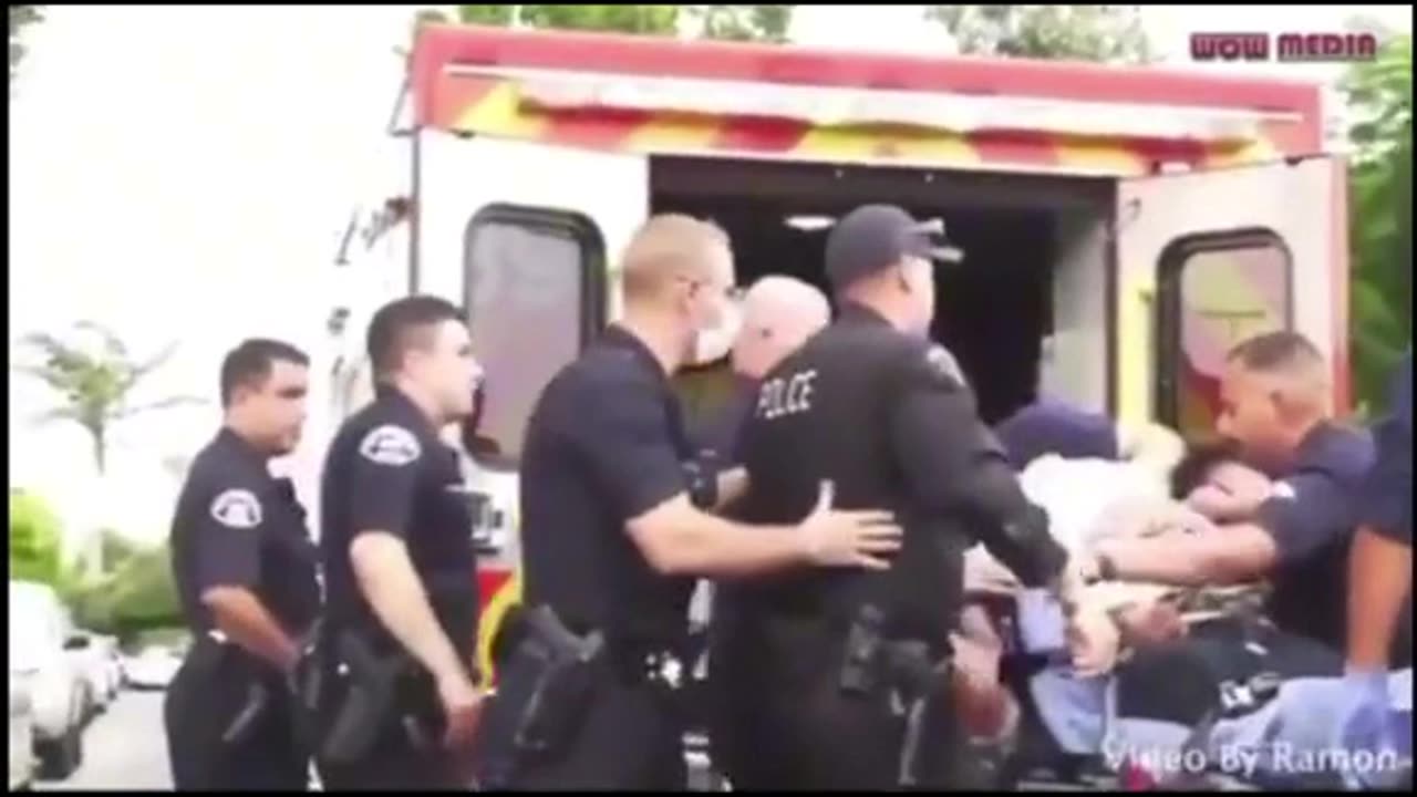 Cop punches man in stretcher, Huge Lawsuit