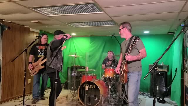 Thunder Monkey "I Love The Way You Hate" Featuring Nathan Jeffares