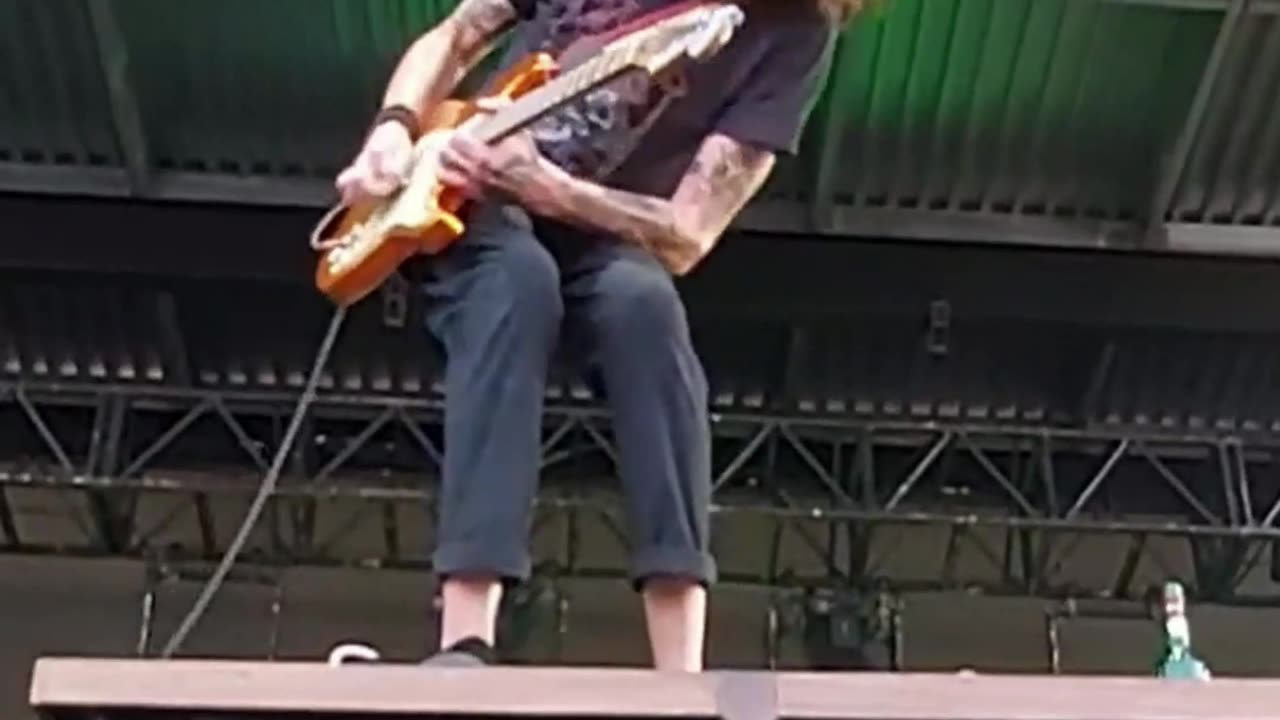 Shawn Eckels (Andy Frasco & The U.N.) - LIVE @ Avondale (Short 8)
