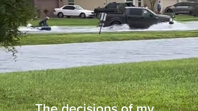 The decisions of my neighbors in lan