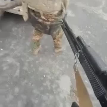 2 Ukrainians Hiding In The Trunk Of A Car Was Captured In Severodonetsk Attempting To Flee😂