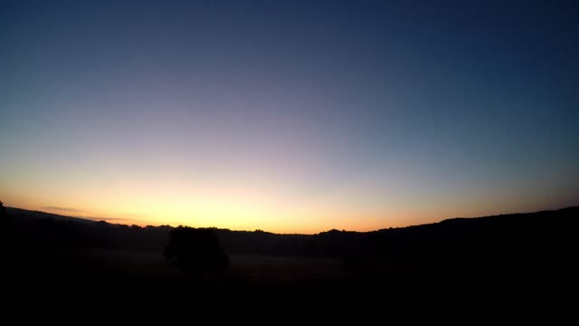 Sun Rise 8 19 22 60f/16c