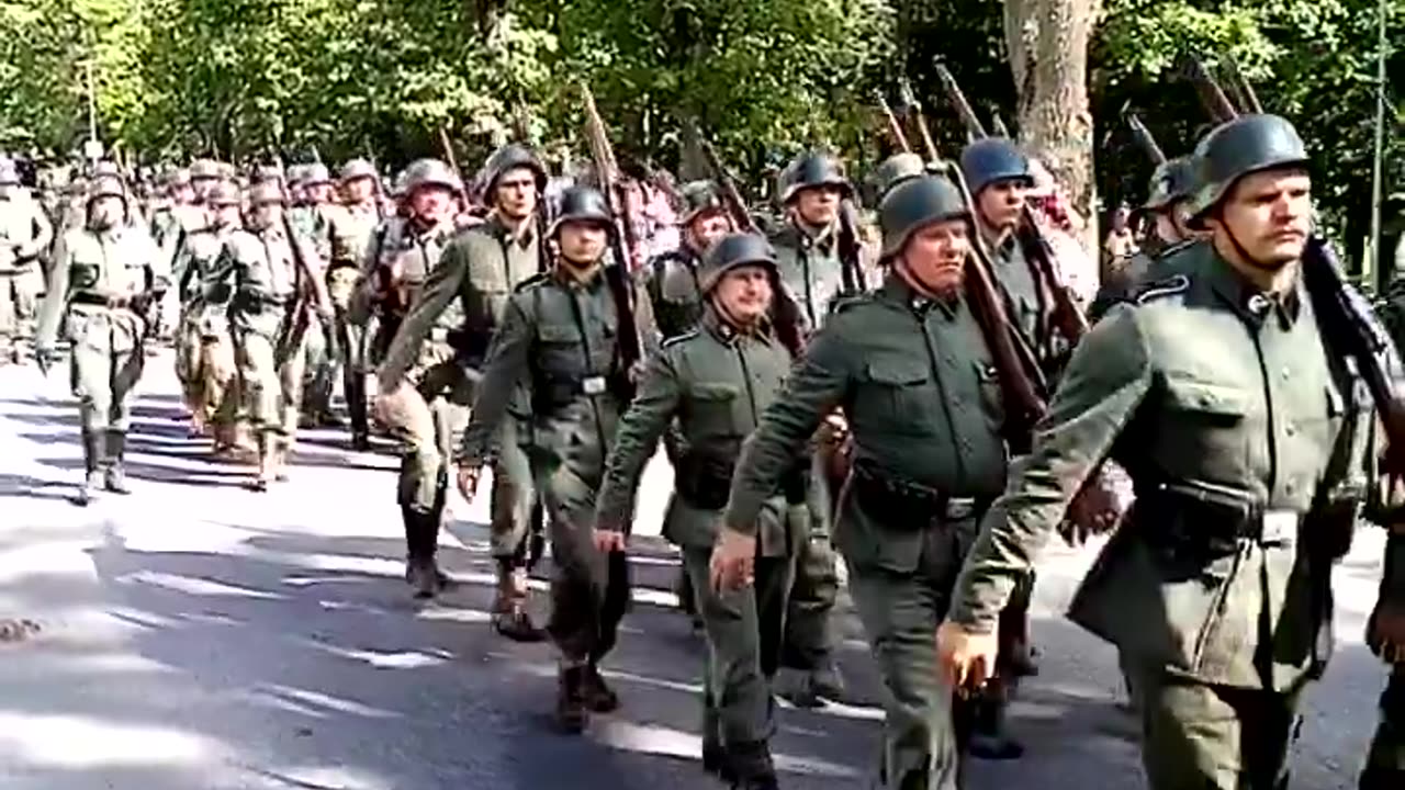 Wehrmacht marching through Estonia again