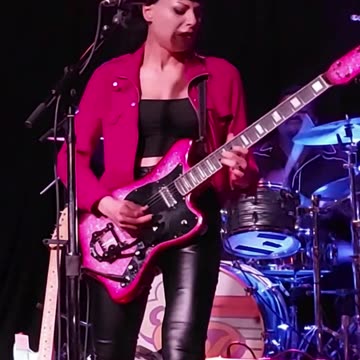 Olivia Jean - LIVE @ Eastside Bowl (Short 3)