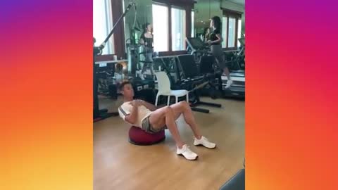 Cristiano ronaldo nos demuestra como tener un cuerpo de dioses