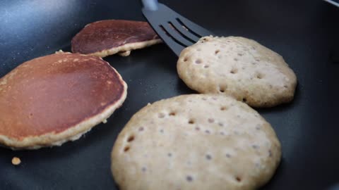 Healthy easy recipe - oatmeal pancake