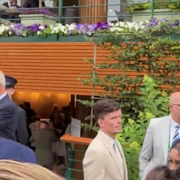 Dave Grohl acts snappy and irritated in resurfaced Wimbledon clip