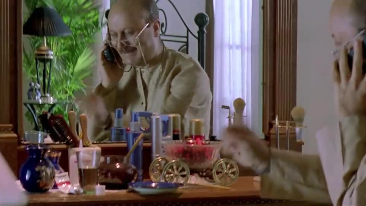 Shahruk Khan - Kajol Scene during Kuch Kuch Hota hai