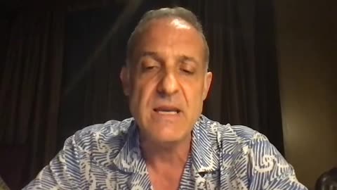 Italian political analyst Angelo Giuliano explains the way Zelensky is not in a position to act