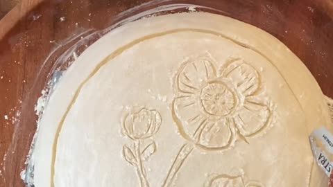 A Nod to August: Poppy Flower Scoring on Sourdough