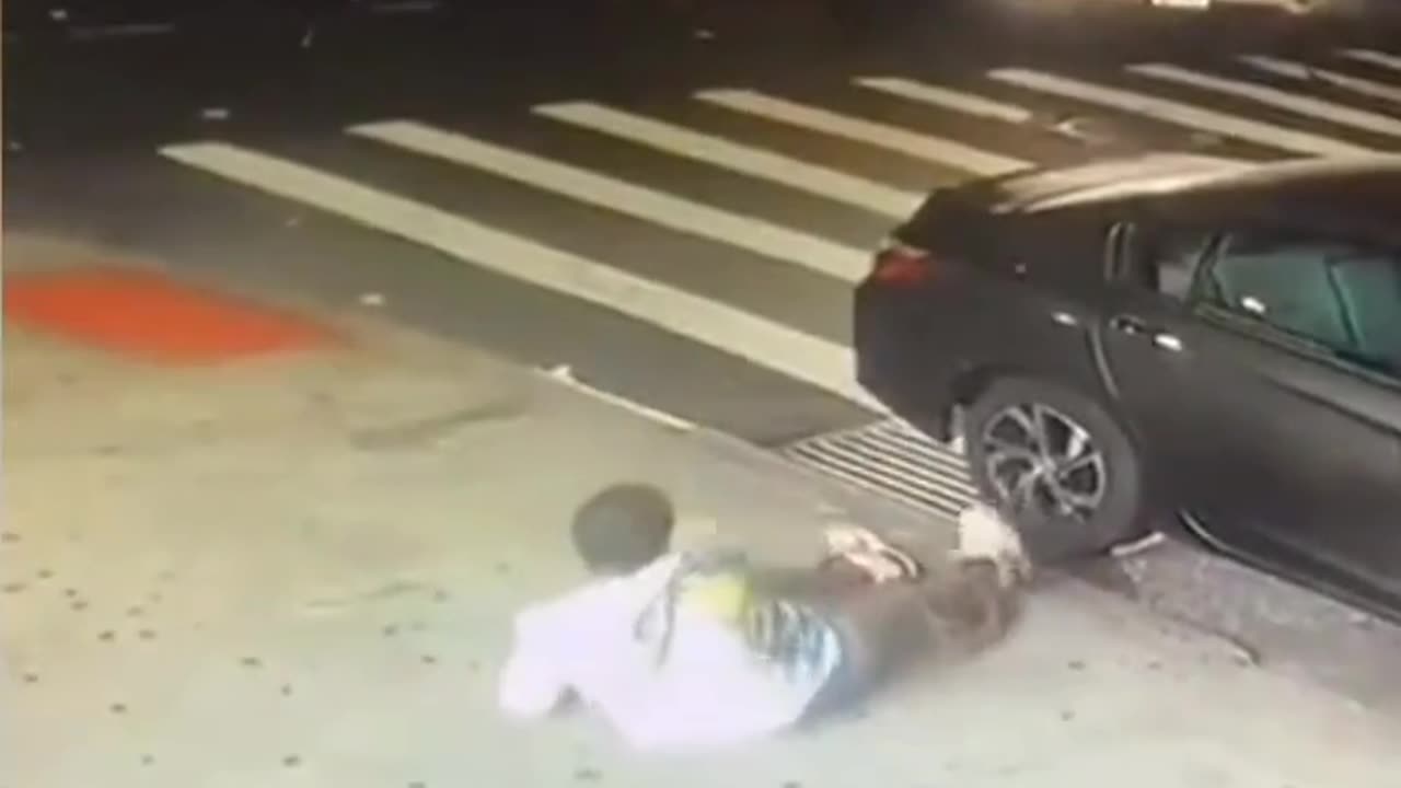 Man with a gun in NYC