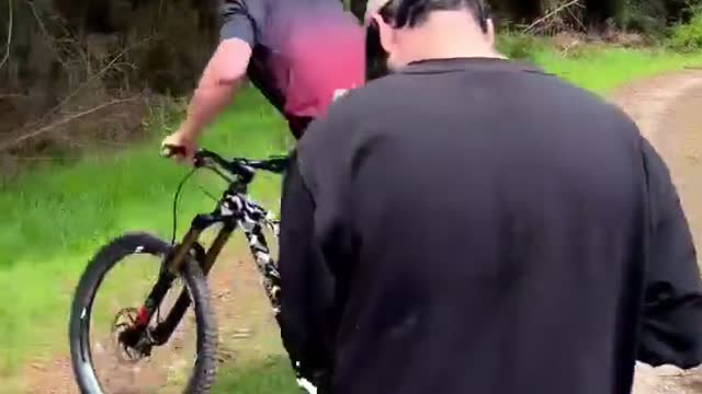 bicycle turn around