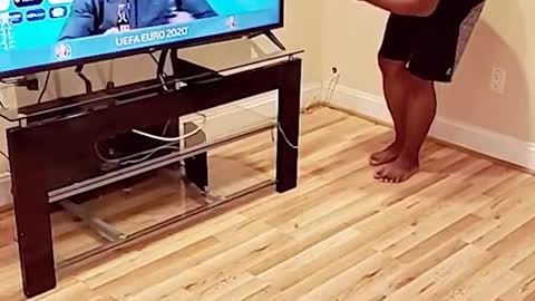 The funniest video of the day!