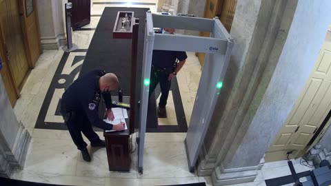 0163USCH01HouseCarriageDoor_2021-01-05_07h09min27s503ms.mp4