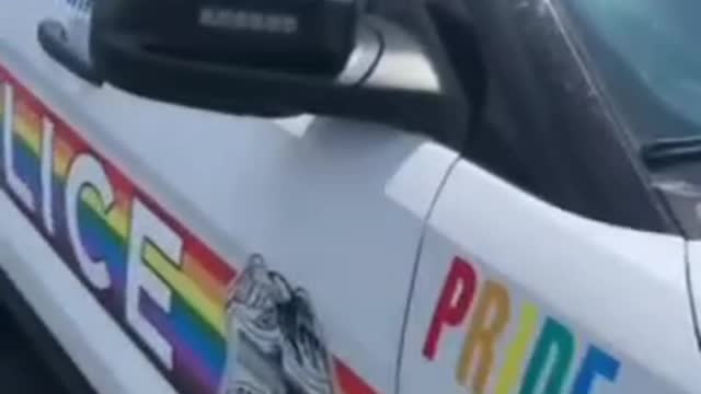 👮