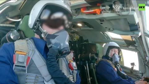 Check out Putin flying Tu-160M strategic bomber