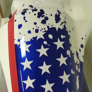 Personalização em paralamas de motos