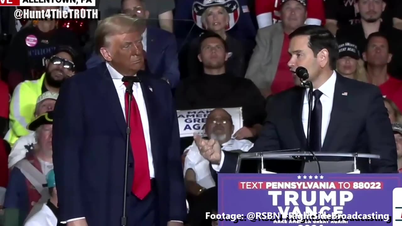 🚨 EXACT MOMENT Rubio Breaks News at Trump Rally PA 💥 Biden Calls Us “GARBAGE”! 🇺🇸😡🔥