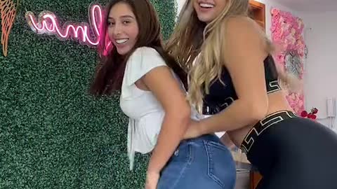 Dans girl