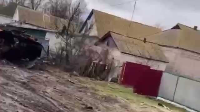 Ukraine War - Ukrainian BTR-80 knocked out by a direct hit