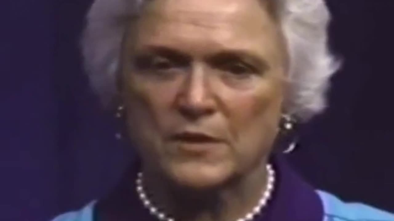 BARBARA BUSH WAS A FUGLY ASS DEEP VOICED MAN