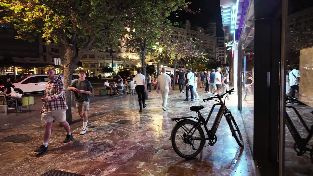 valencia spain old town at night