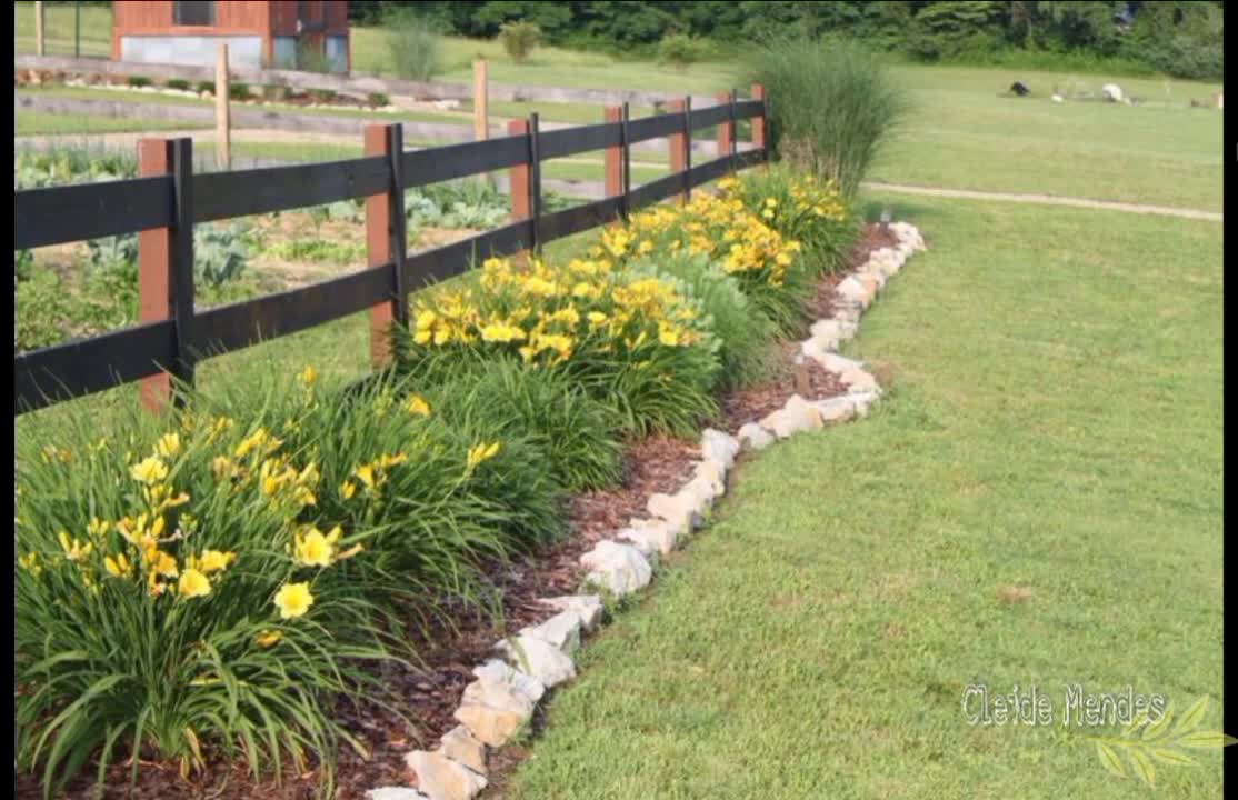 LANDSCAPE DAYS FOR FARM ENTRY WITH FENCES AND PLANTS !!