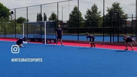 Hockey player warm up