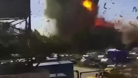 The moment the Russian missile hit the Amstor shopping mall in Kremenchuk