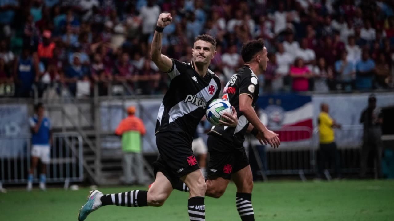 ARBITRO NÃO EXPULSOU GILBERTO POR ORDEM SUPERIOR! noticias do vasco! vasco hoje