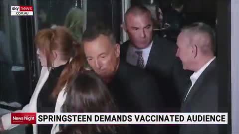 BREAKING : Bruce Springsteen demands vaccinated-only Audience TNTV