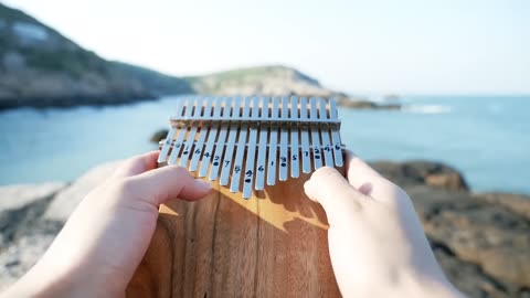 Game of Thrones Theme on kalimba - April Yang