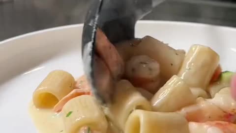 Teaching your next date how to cook