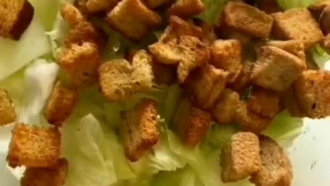 salad chicken breast cabbage toast mustard pepper
