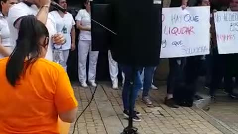 Video: En Bucaramanga protestan en contra de la liquidación de la Eps SaludVida