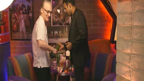 Bill Maher gives Vivek Ramaswamy giant zucchini