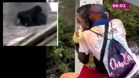Blacks like "twerking" _ Les noires aiment le "twerk".