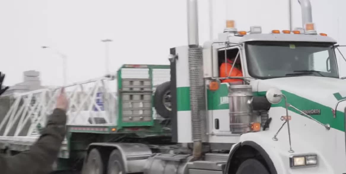 En route-25 Convoy 2022 in Toronto
