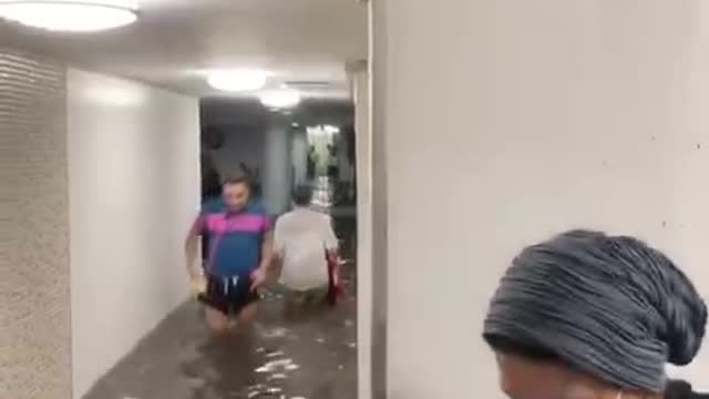 HERE COMES THE FLOODS