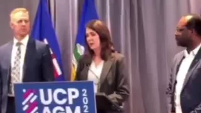 Politician finally admit that the mandates where a political decision and nothing else….