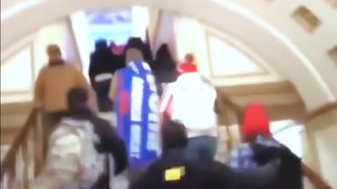 TikTok Video of Capitol Police Letting Protestors Inside U.S. Capitol Building